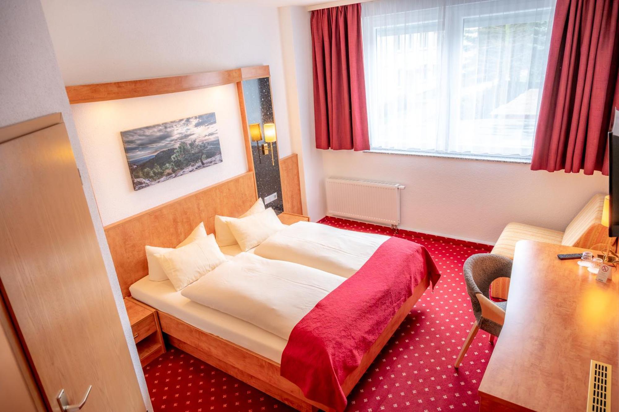 Aara Hotel Radeberg Zewnętrze zdjęcie