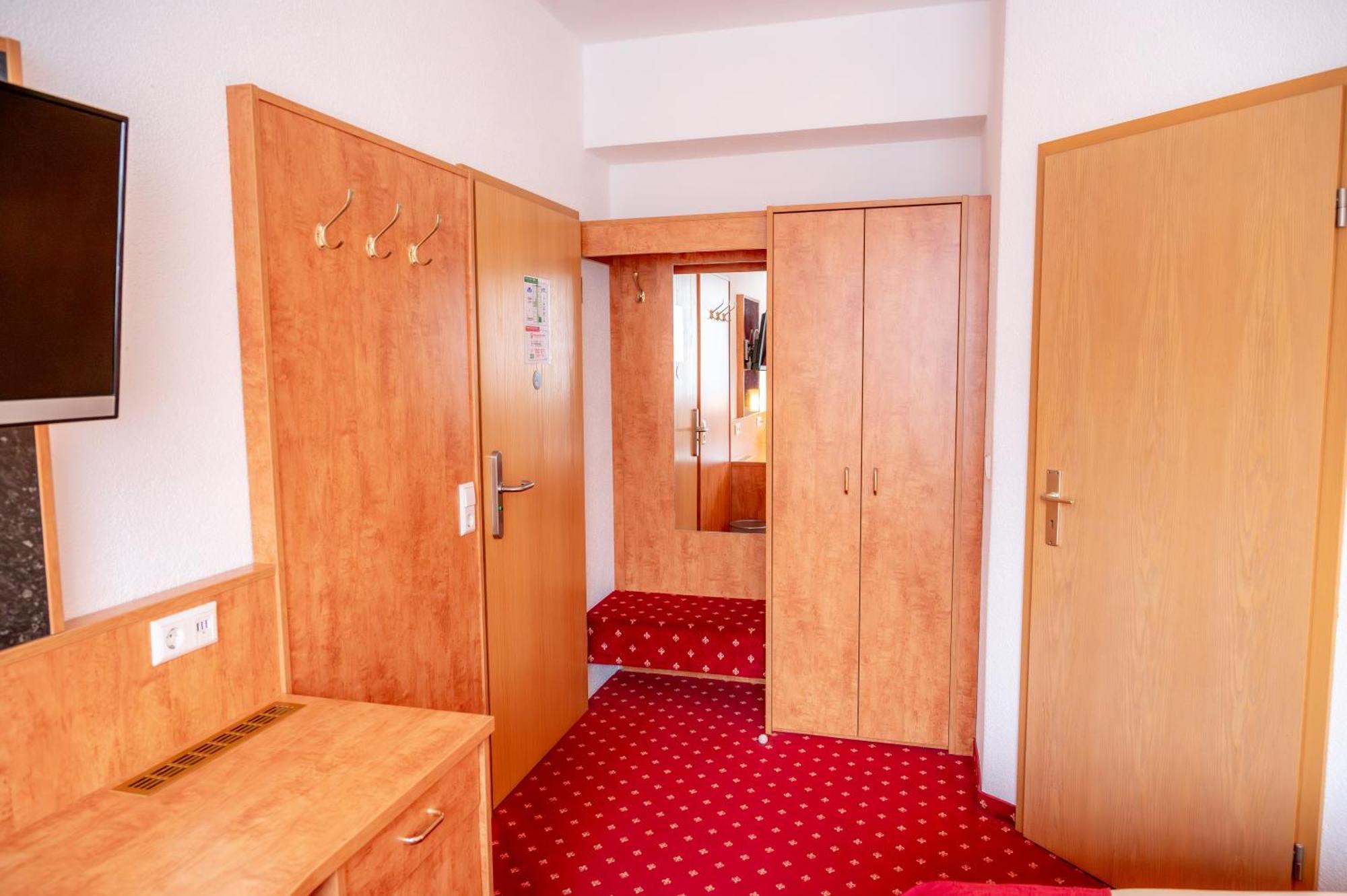 Aara Hotel Radeberg Zewnętrze zdjęcie