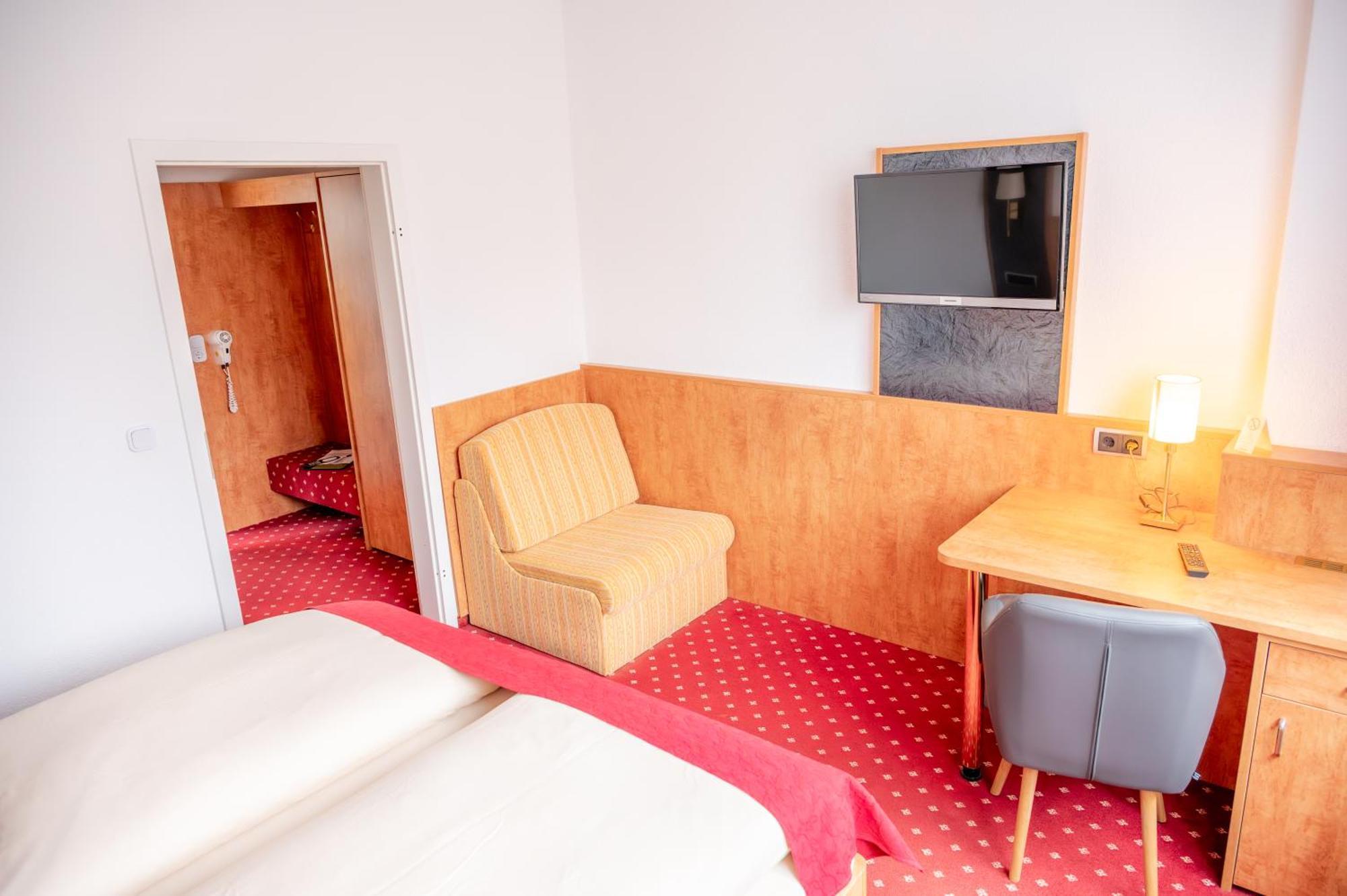 Aara Hotel Radeberg Zewnętrze zdjęcie