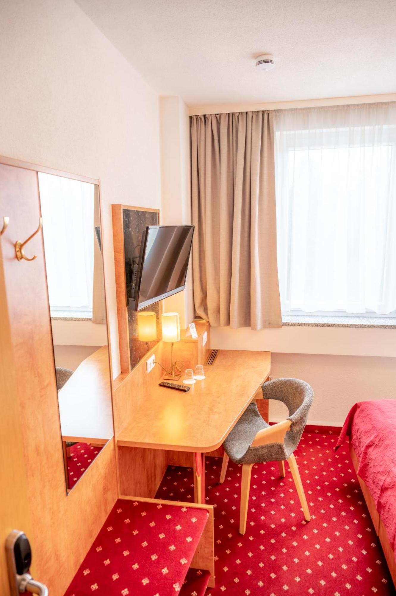 Aara Hotel Radeberg Zewnętrze zdjęcie