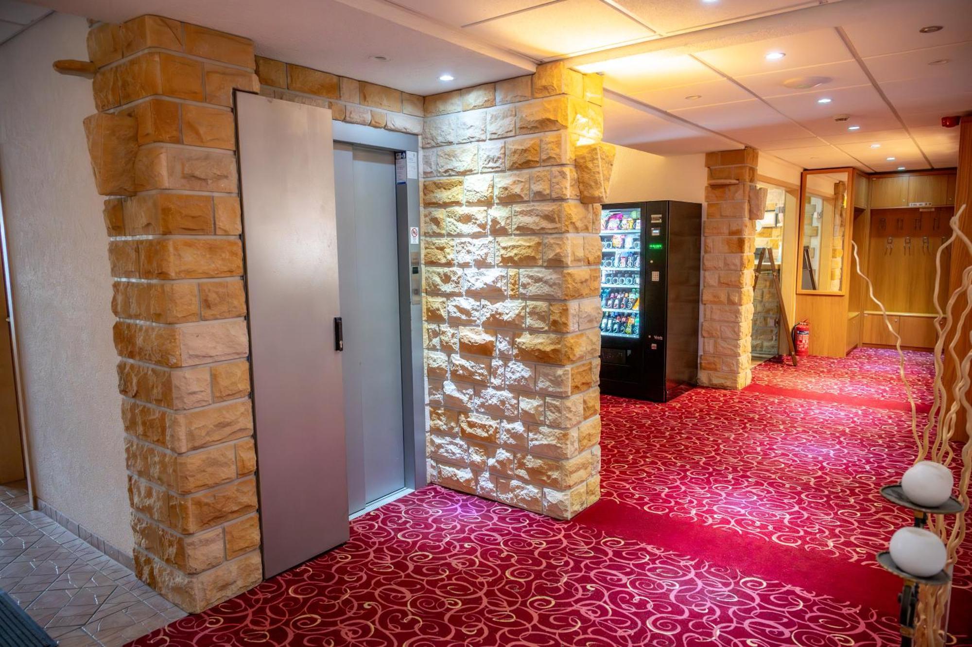 Aara Hotel Radeberg Zewnętrze zdjęcie