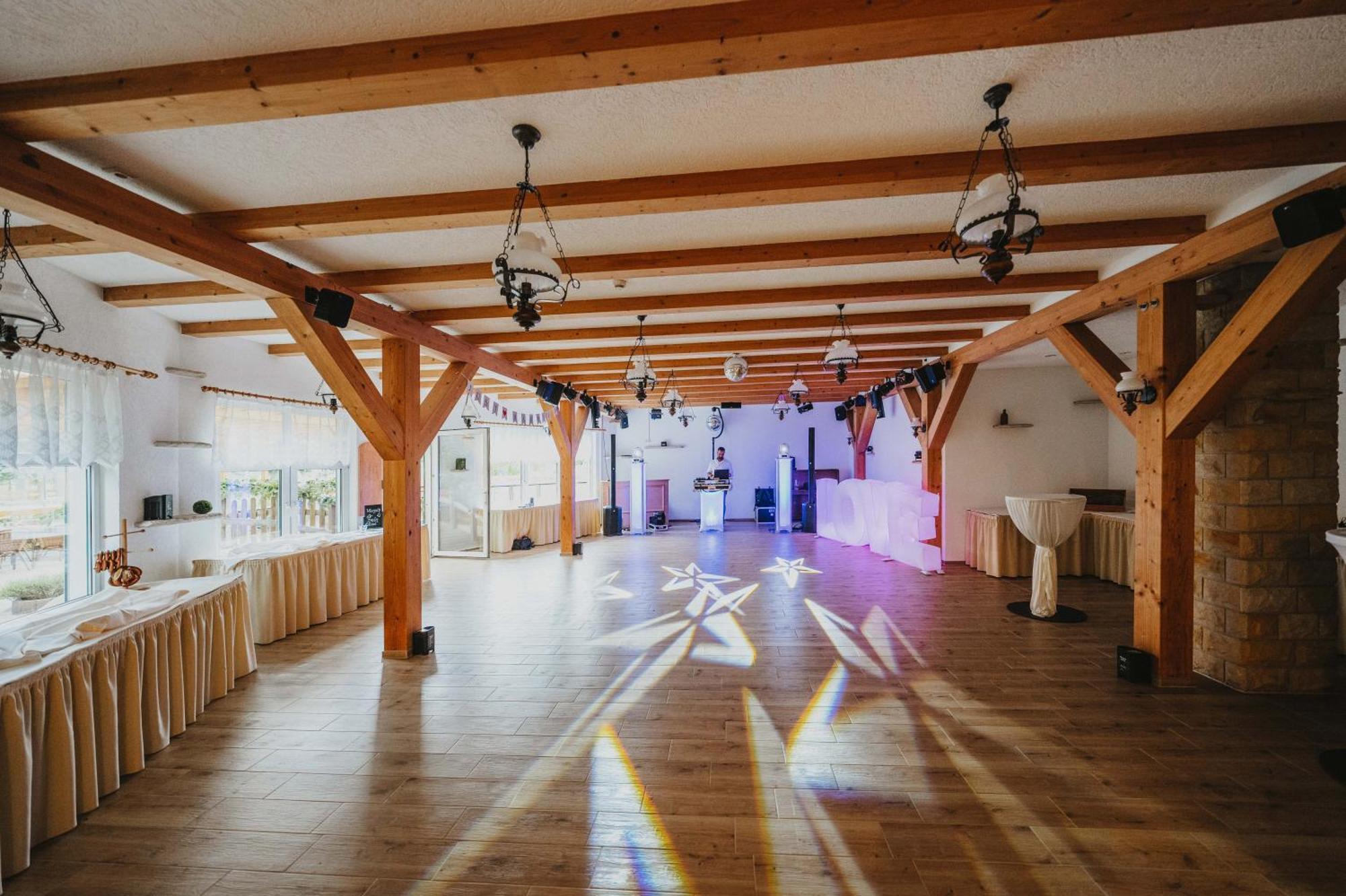 Aara Hotel Radeberg Zewnętrze zdjęcie